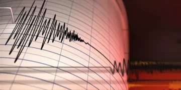 Meksika’da panik yaratan deprem