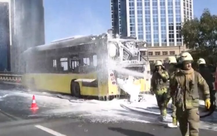 otobus yangin habermeydan
