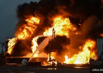 Rus Markovsky petrol ve doğalgaz tesisinde yangın