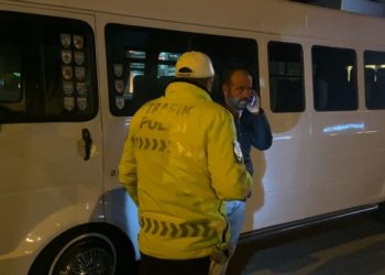 Sahte plakayla yolculuk yapan sürücü Bursa’da yakalandı