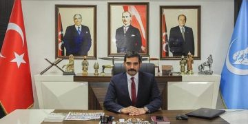Eski Ülkü Ocakları Genel Başkanı Sinan Ateş silahlı saldırı sonucu yaşamını yitirdi
