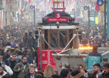 Taksim’de yılbaşı yoğunluğu