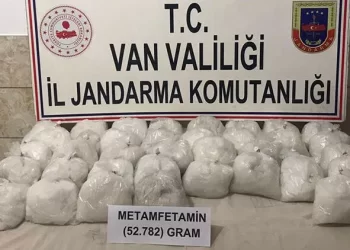 Van’da yüklü miktarda metamfetamin ele geçirildi