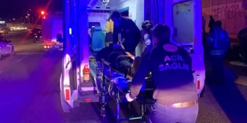 Çekmeköy’de el freni çekilmeyen araç  halay çekenlerin arasına daldı: 1 ölü, 5 yaralı