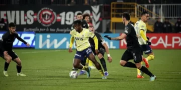 Fenerbahçe Ümraniye’de 3 puanı aldı