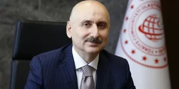Bakan Adil Karaismailoğlu, Düzce’de şoförlerle bir araya geldi