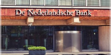 Hollanda’da Banka Şubeleri Tarihe Karışıyor!