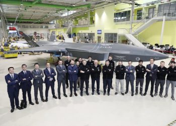 Bakan Çavuşoğlu’ndan Baykar ziyareti