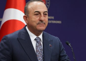 Çavuşoğlu’ndan Pompeo’nun Türkiye hakkındaki sözlerine cevap