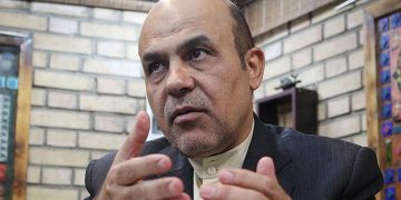 İran’da casuslukla suçlanan eski Savunma Bakan Yardımcısı Ekberi idam edildi