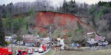 Japonya’da heyelan! 2 kişi hayatını kaybetti