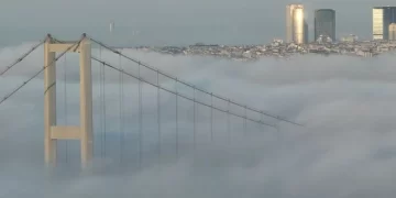 İstanbul Boğazı’nda gemi trafiği durduruldu