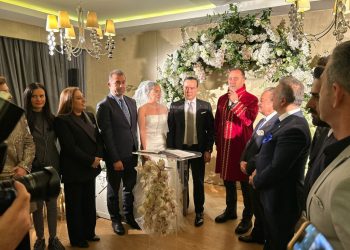 Kürşad Yılmaz evlendi: Eski bakan nikâh şahidi oldu