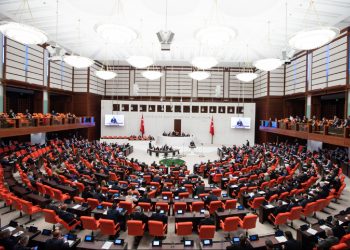 Çevre ve kıyı teklifi Meclis’e sunuldu