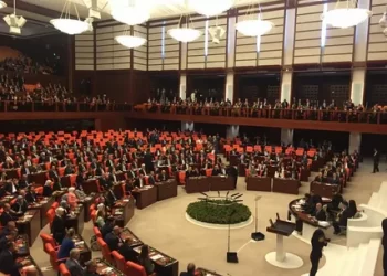 Memur ve emekli maaş artışlarına ilişkin teklif TBMM’de kabul edildi