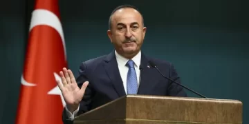 Bakan Çavuşoğlu’ndan İsveç’e tepki