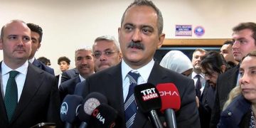Bakan Özer’den “Özel okul ücretlerine zam” açıklaması