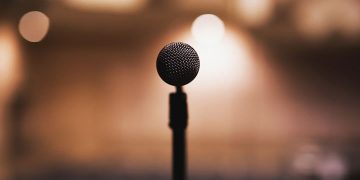 Kırgızistan’da ‘playback’ yapmak yasaklandı