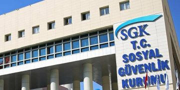 Resmi Gazete’de yayımlandı: SGK çalışanlarına verilecek fazla mesai ücreti kararı