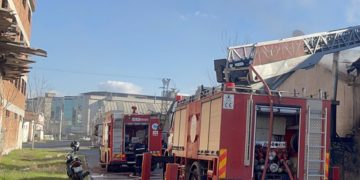 Tekirdağ’da, makine patlaması sonucu fabrikada yangın