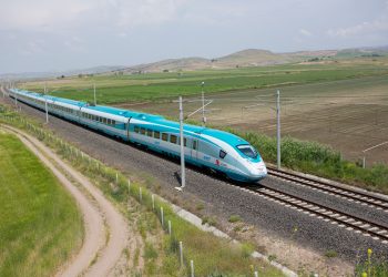 Yarıyıl tatili için ek YHT seferleri yapılacak