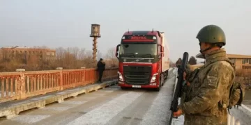Ermenistan-Türkiye sınır kapısı 35 yıl sonra açıldı!