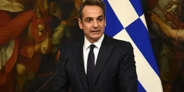 Yunanistan Başbakanı: Yunan ve Türkler birlikte savaşıyor