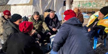 AK Parti Sinop Milletvekili Dr. Nazım Maviş, Depremzede vatandaşlarla bir araya geldi