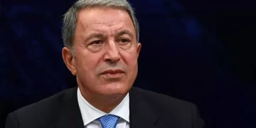 Bakan Akar’dan ‘Türkiye’ye göç arttı’ iddialarına cevap