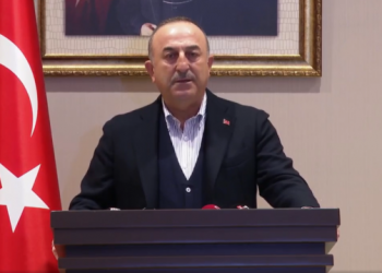 Bakan Çavuşoğlu’ndan depremzedelerle ilgili açıklama