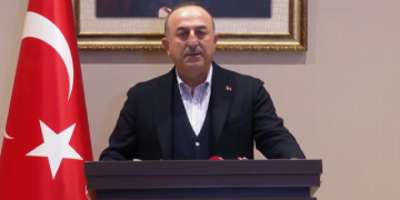 Bakan Çavuşoğlu’ndan depremzedelerle ilgili açıklama