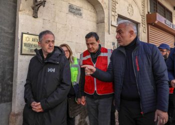 Bakan Ersoy, Hatay’da depremden etkilenen tarihi ve kültürel yapıları inceledi