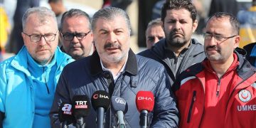 Bakan Koca açıkladı: Salgın hastalık riski yok ama olmayacağı anlamına gelmiyor
