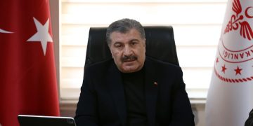 Bakan Koca: “Valilik ve kaymakamlıklar açıklama yapana kadar şebeke suyunu içme suyu olarak kullanmayalım”