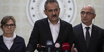Deprem bölgesinde okullara 1 Mart’a kadar ara verildi