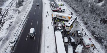 Bolu’da zincirleme trafik kazası