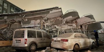 Kahramanmaraş’ta 7.4 büyüklüğünde deprem: 10 ili vurdu