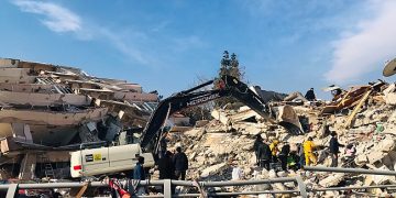 Depremde 4. gün! İşte deprem bölgelerinde son durum…