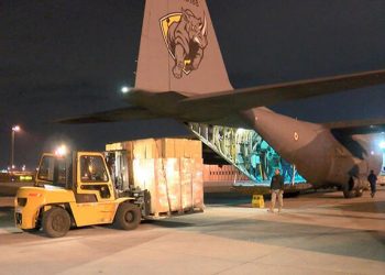 Deprem bölgesine salgın hastalıkları önlemek için 576 bin maske gönderildi