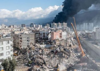 Deprem soruşturmaları kapsamında 160 tutuklama