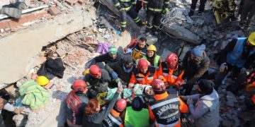 Elbistan’da 80 saatin ardından enkaz altında kalan çocuk kurtarıldı