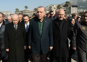 Cumhurbaşkanı Erdoğan ile MHP Genel Başkanı Bahçeli deprem bölgesinde