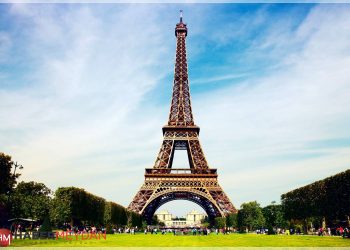 Eyfel Kulesi’nde Grev Krizi!