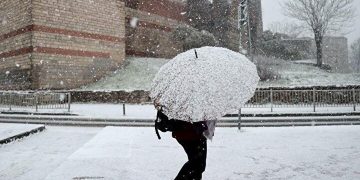 İstanbul’da kar yağışı başladı