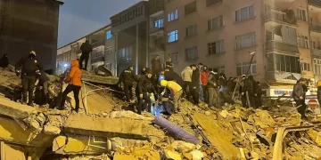 Deprem bölgelerinde eğitime ara verildi