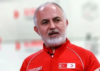 Kızılay Başkanı Kınık: “Arkadaşlar inisiyatifte bulunmuşlar ama ben eleştirdim”