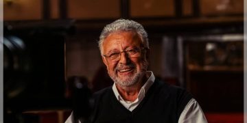 Metin Akpınar Kimdir? 60 Yıllık Kariyerinde Neler Yaşandı?