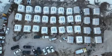 Muş Valiliği Koordinesindeki Ekipler, Nurhak ilçesinde çadır kent kurdu