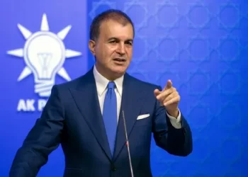 AK Parti Sözcüsü Ömer Çelik’ten konsoloslukların kapatılmasına sert tepki