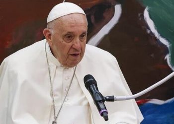 Papa’nın deprem açıklaması: Onlar için dua ediyorum